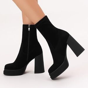 Black Platform Suede Ankle Boots | Women’s 7 | Chunky Heel